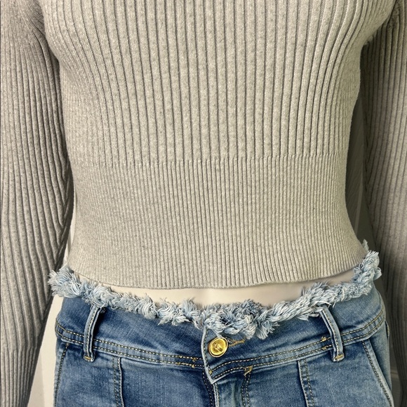 {BNWT} Dynamite Gray Ribbed Crew Neck Sweater - Picture 5 of 10